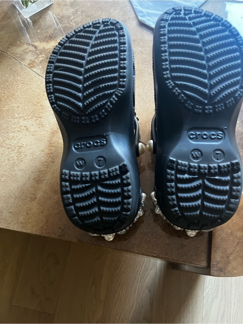 Simone Rocha Black Pearl & Crystal Embellished Clogs - Picture 4 of 6